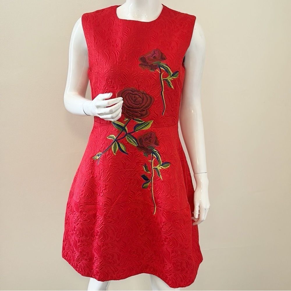 Valentino Roma Sleeveless A-line Fit & Flare Mini Dress w Rose Appliqués